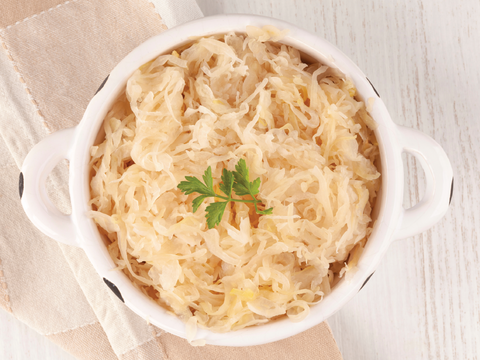 Sauerkraut with White Wine & Bacon