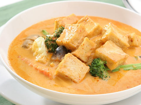 Cari rouge de tofu coco à l'indienne
