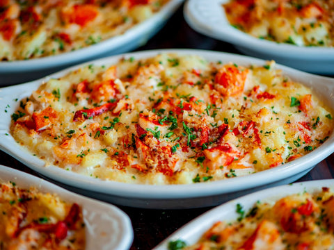 Seafood mac'n cheese style and lobster bisque to gratinate